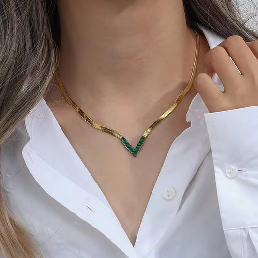 New in Gold Plated Stainless Steel Snake Chain Necklace Waterproof Jewelry Green Malachite Shell Chevron Necklace for Women